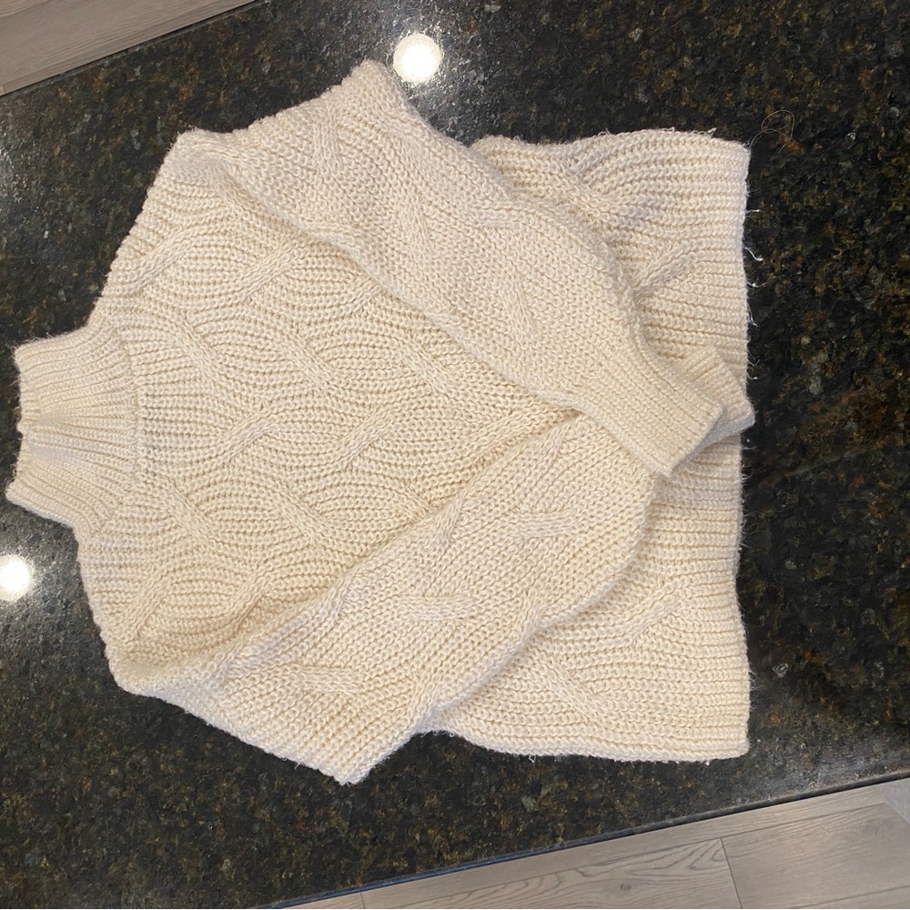 American Eagle Outfitters Cream Turtleneck Sweater
